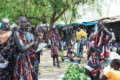 Sunday market in Terekaka, southern Sudan, an area where the government's civilian disarmament campaign has turned deadly. (Enough/Laura Heaton)